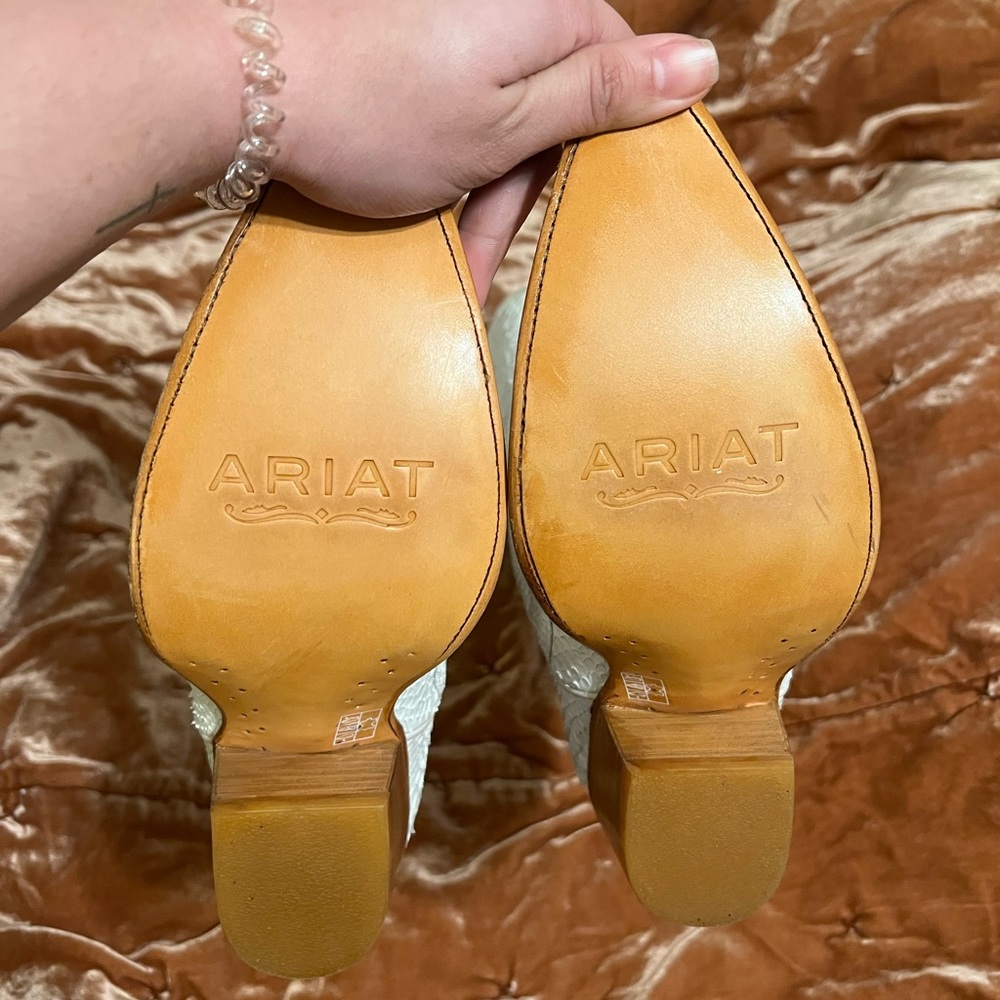 Women’s Ariat Python - Picture 5 of 7